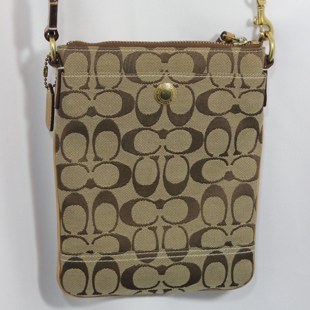 Coach Signature C Crossbody canvas bag